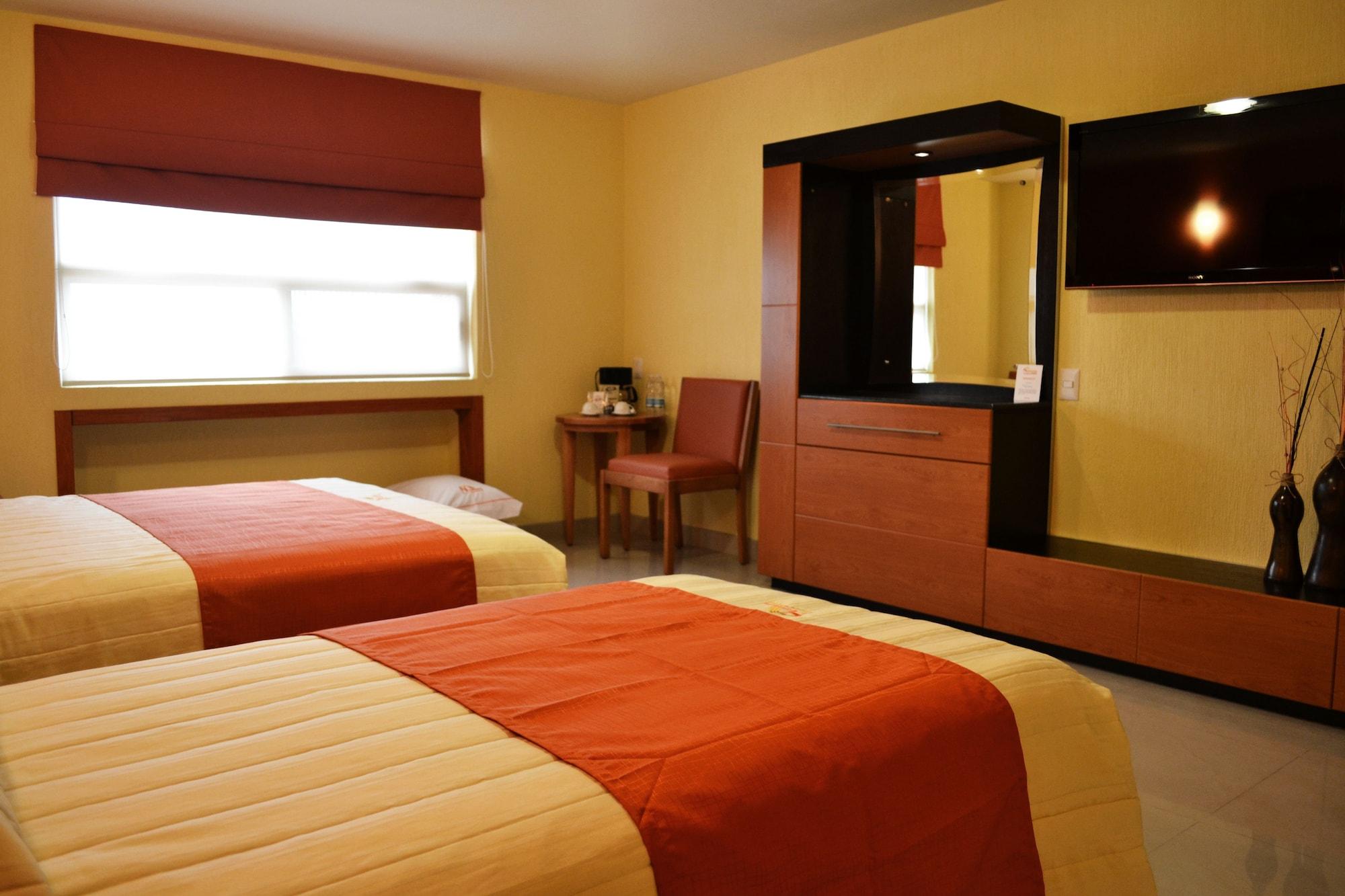 Hostalia Expo & Business Class 4*