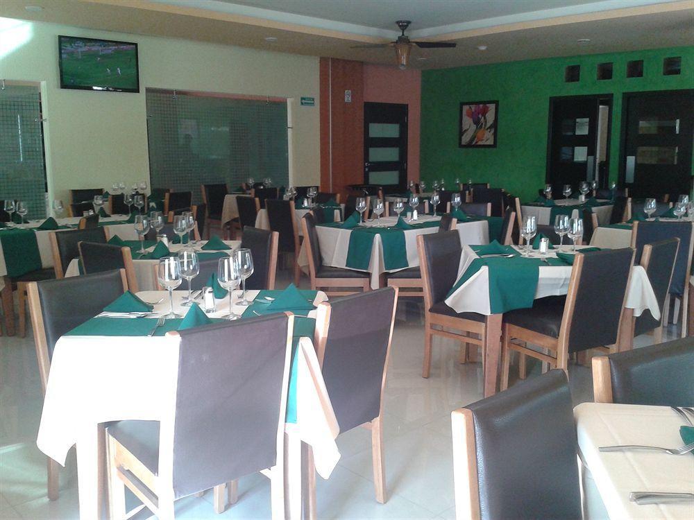 Hotel Hostalia Expo & Business Class Guadalajara